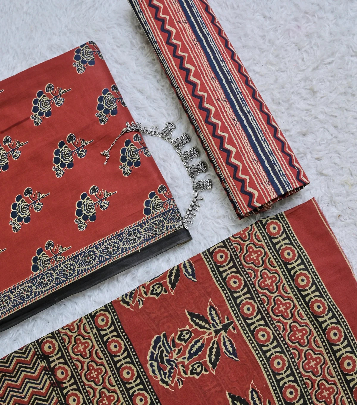 Rust Floral Jaal 3-Piece Cotton Suit Set_SS107