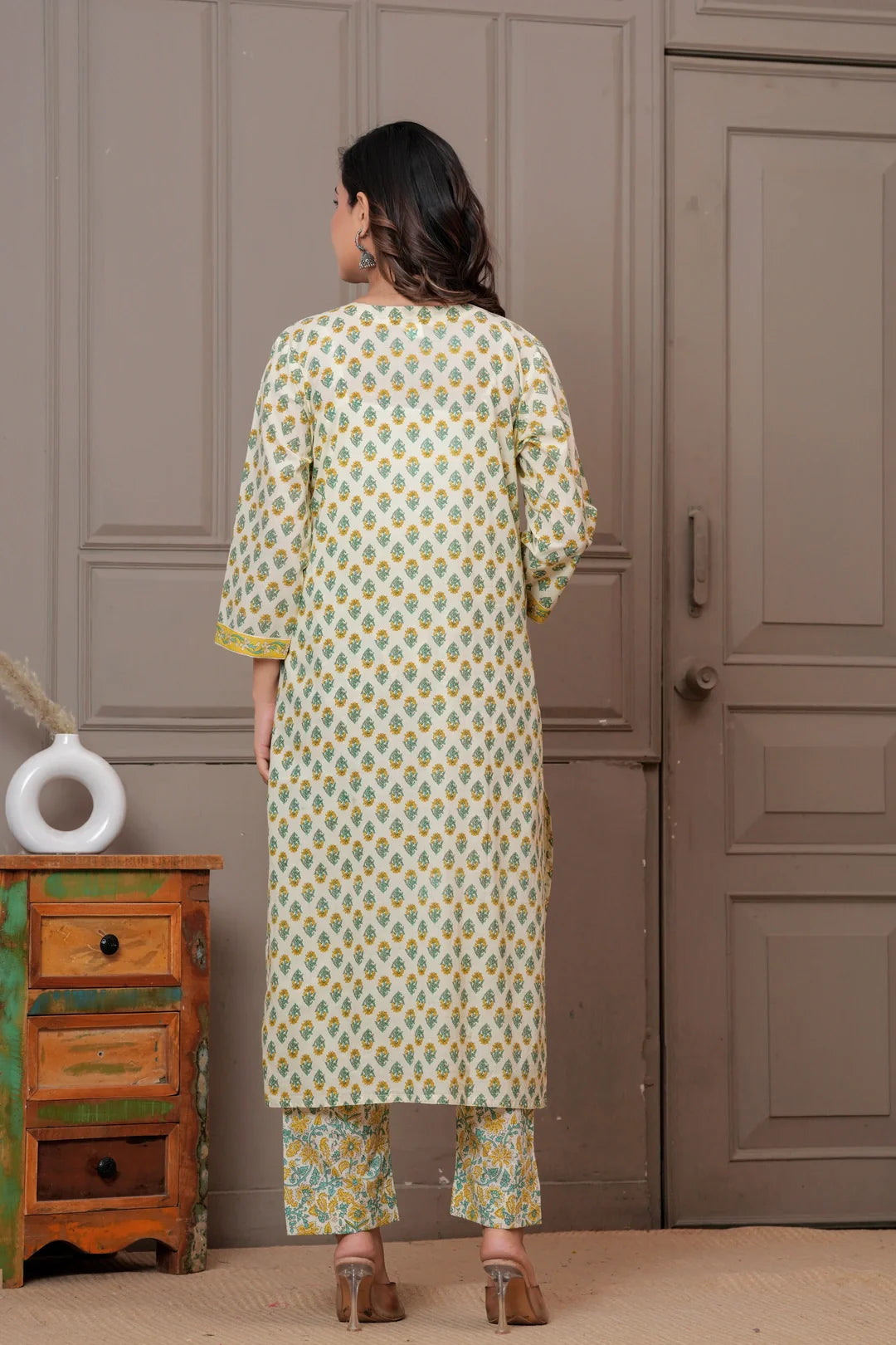 Jaipuri Handblock Printed Cotton Kurta Pant Set with malmal Dupatta - Yellow & Green