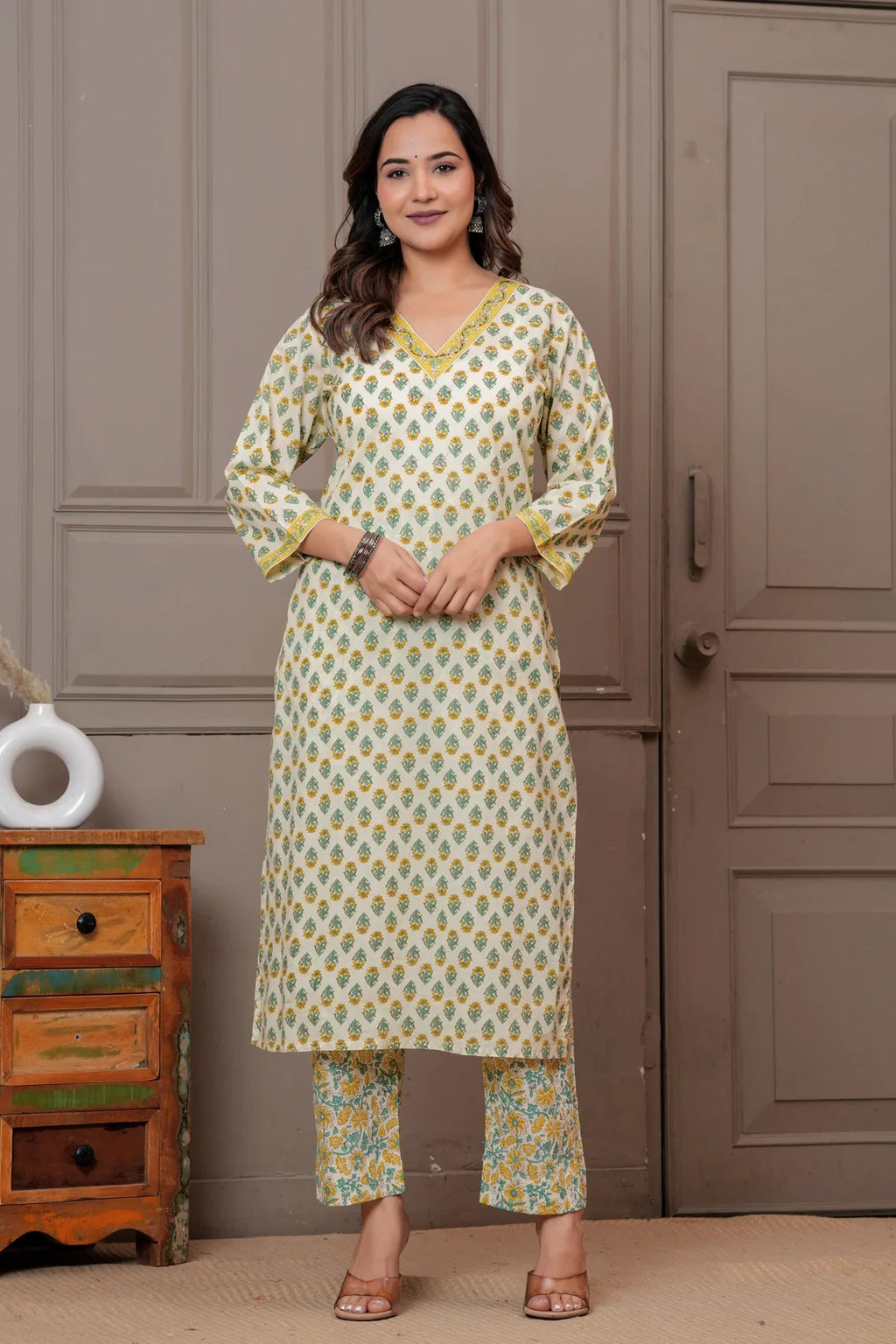 Jaipuri Handblock Printed Cotton Kurta Pant Set with malmal Dupatta - Yellow & Green