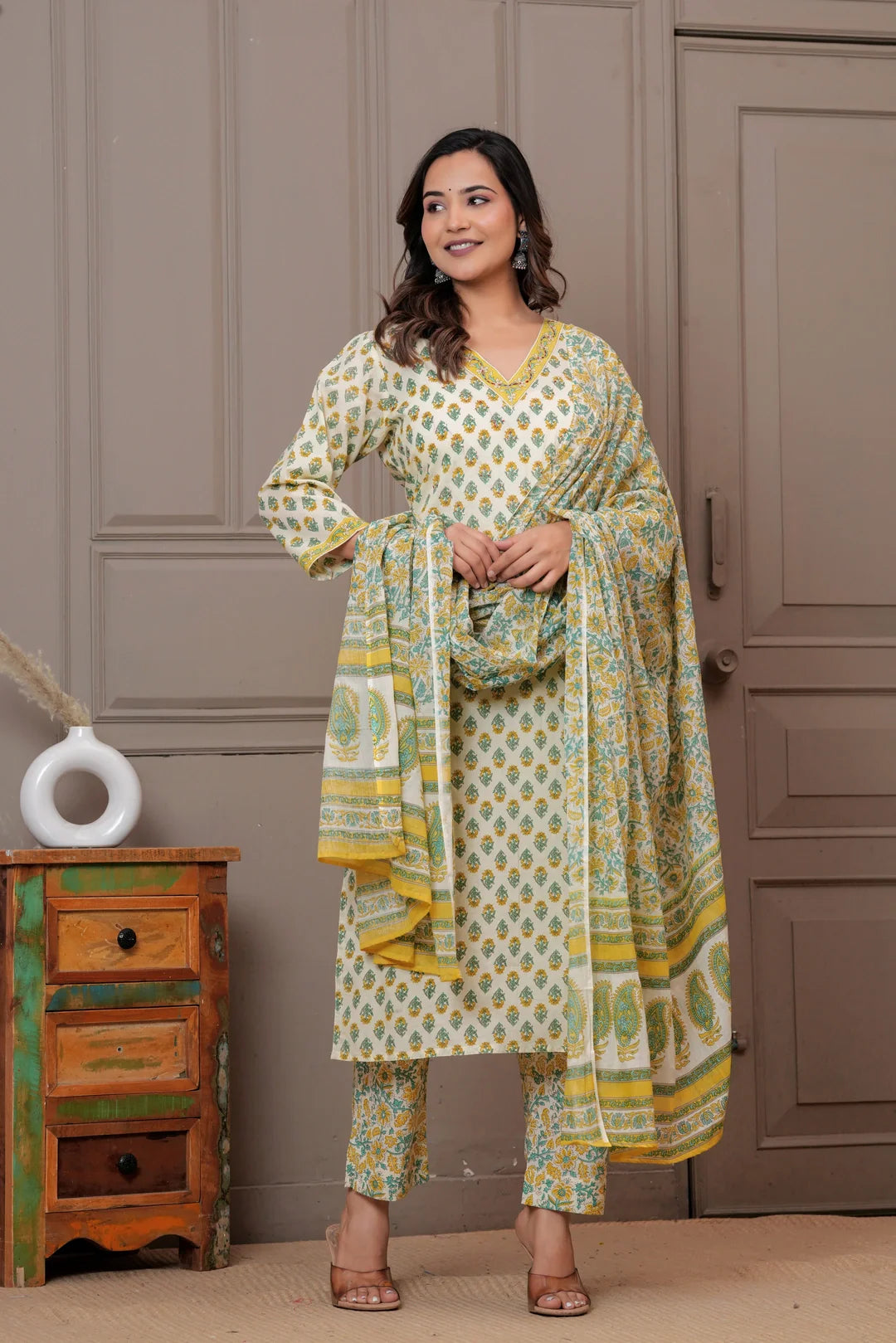 Jaipuri Handblock Printed Cotton Kurta Pant Set with malmal Dupatta - Yellow & Green