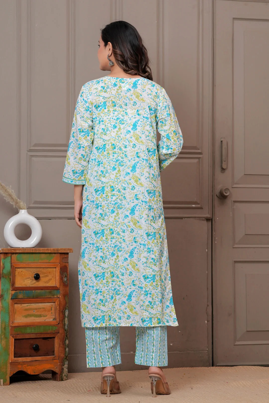 Jaipur Floral Jaipuri Printed Cotton Kurta pant Set with malmal Dupatta