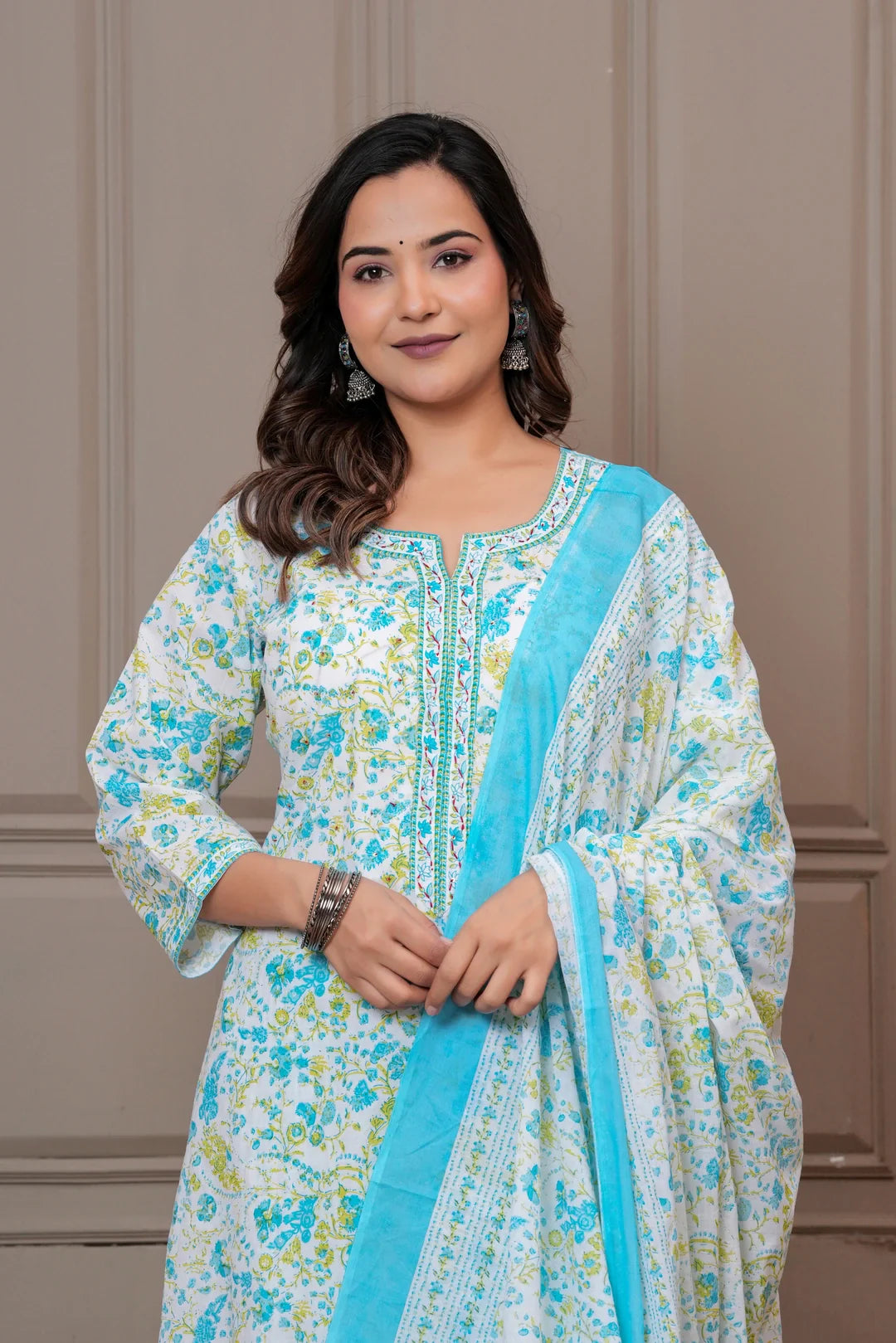 Jaipur Floral Jaipuri Printed Cotton Kurta pant Set with malmal Dupatta