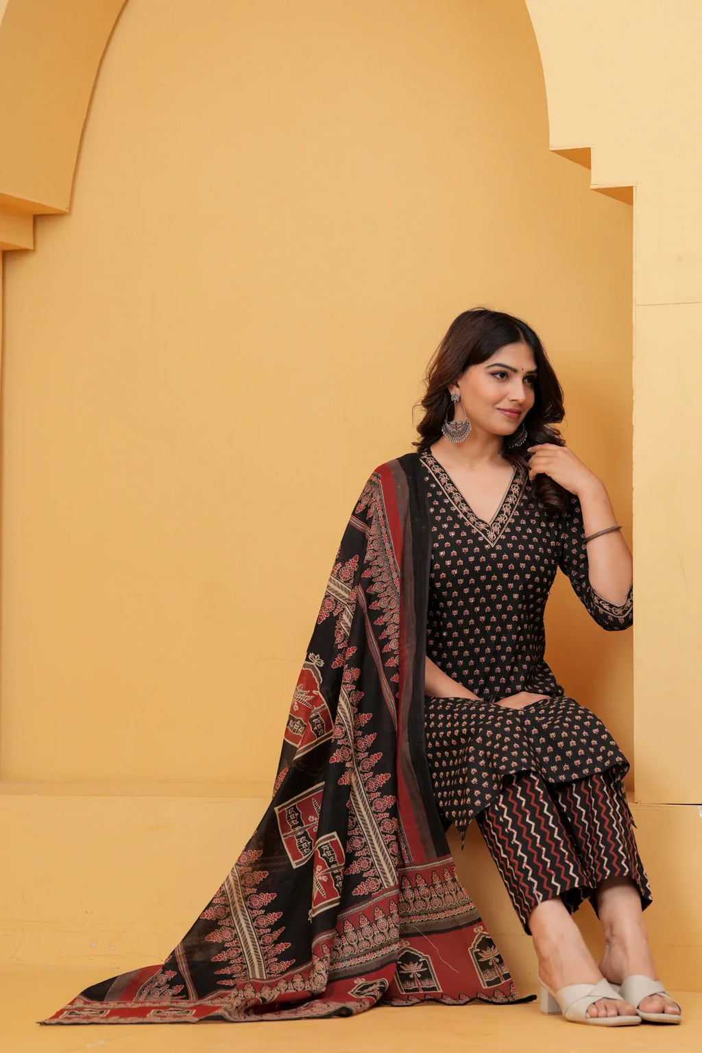 Handblock Printed Black Cotton Kurta Pant Set with Geometric Dupatta