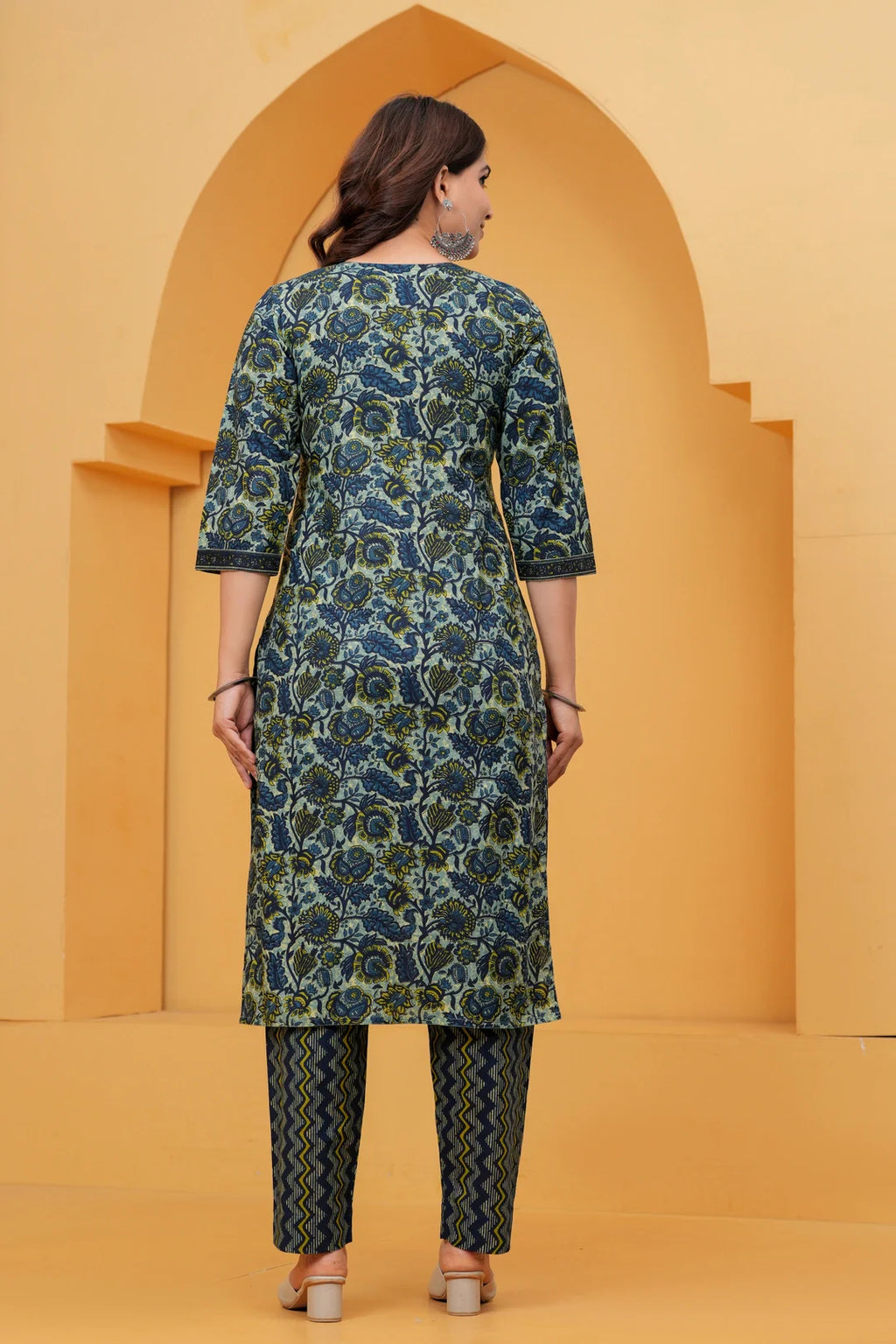 Navy Blue jaipuri Printed Cotton Kurta Pant Set with malmal Dupatta
