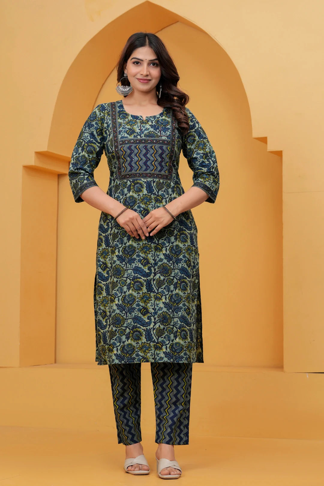 Navy Blue jaipuri Printed Cotton Kurta Pant Set with malmal Dupatta