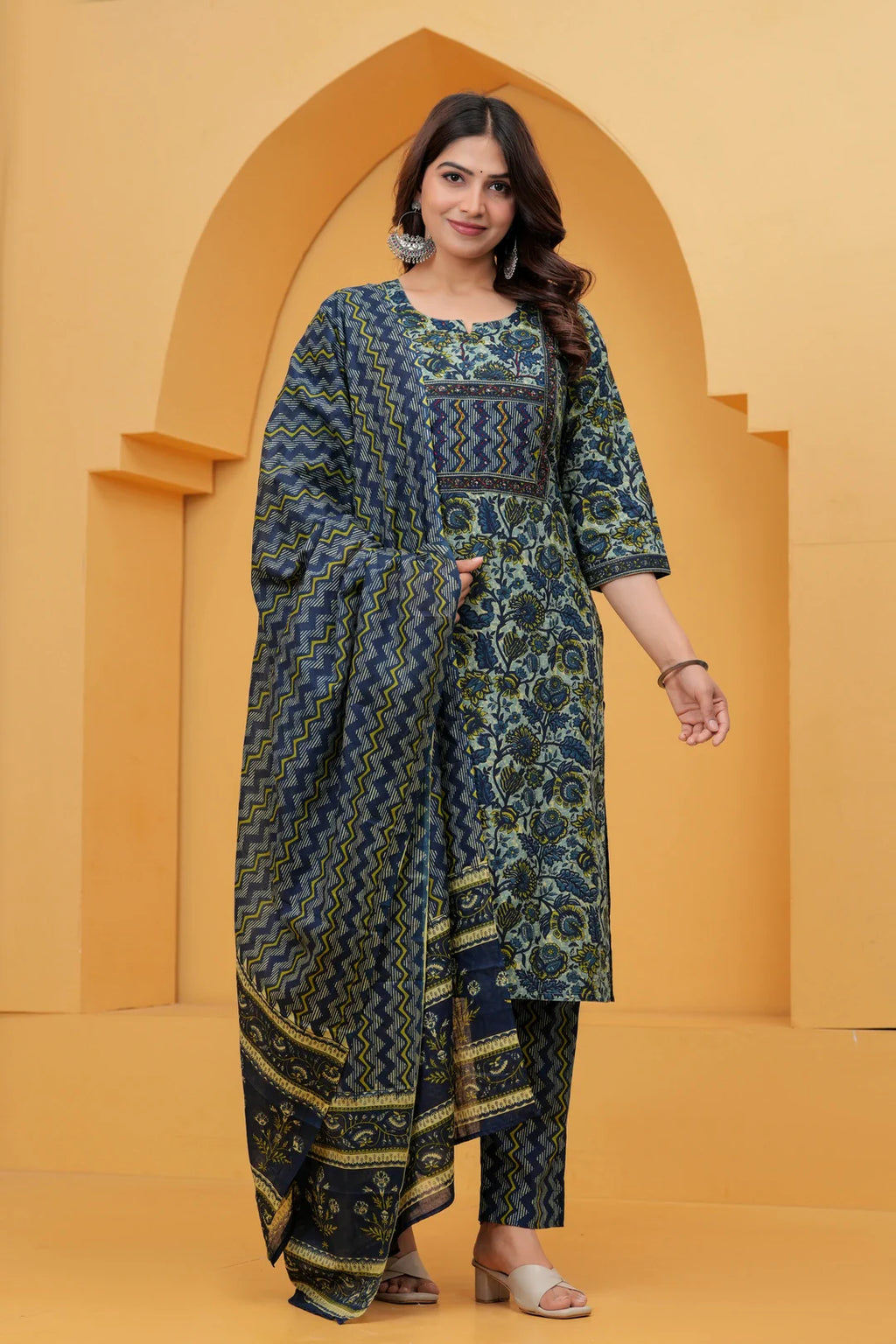 Navy Blue jaipuri Printed Cotton Kurta Pant Set with malmal Dupatta