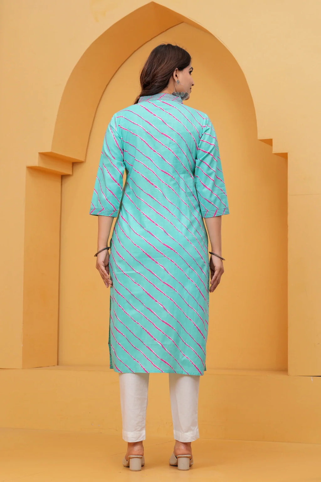 Turquoise Leheriya Print Cotton Kurta for Women