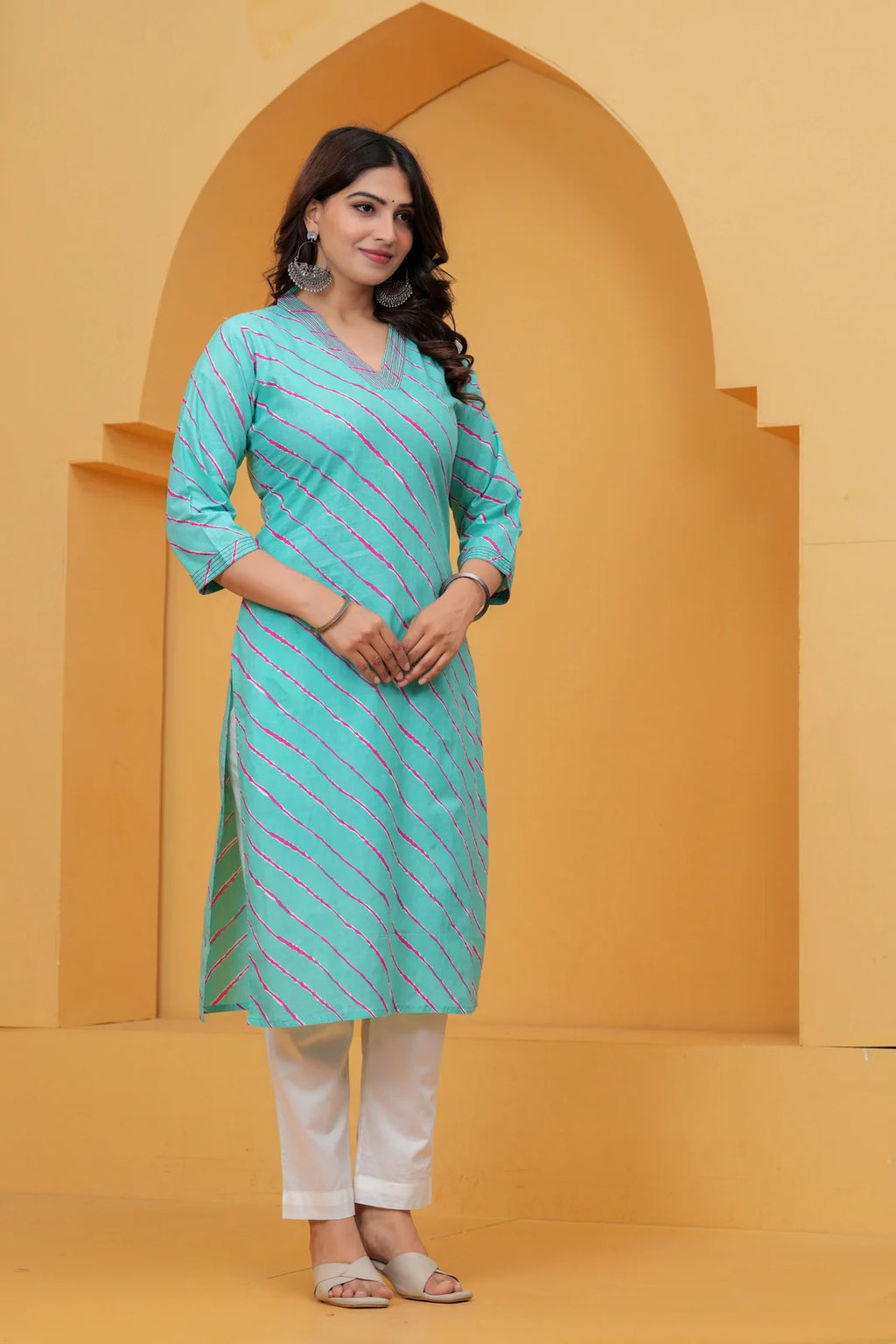 Turquoise Leheriya Print Cotton Kurta for Women