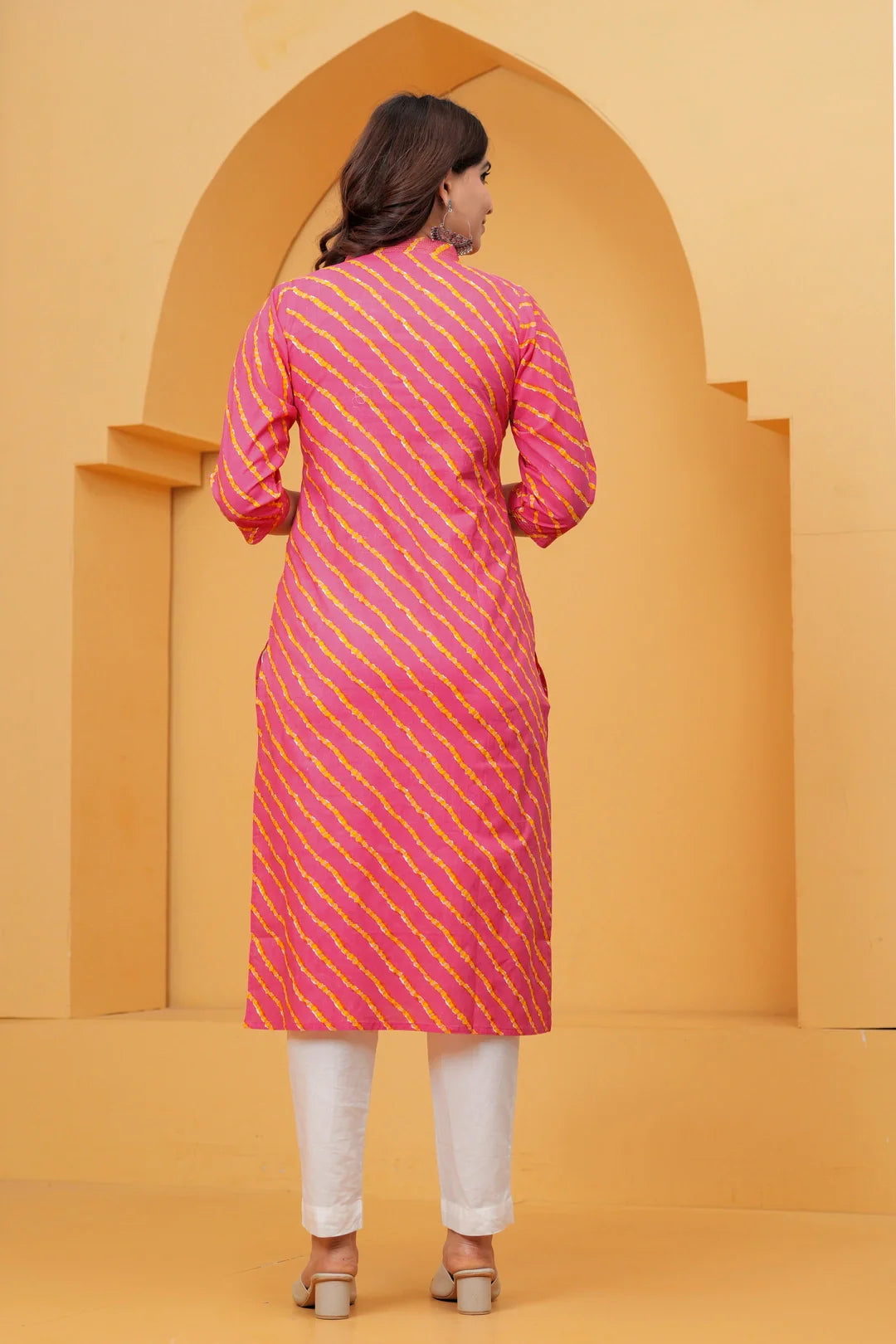 Pink Leheriya Printed Cotton Kurta with White Trousers