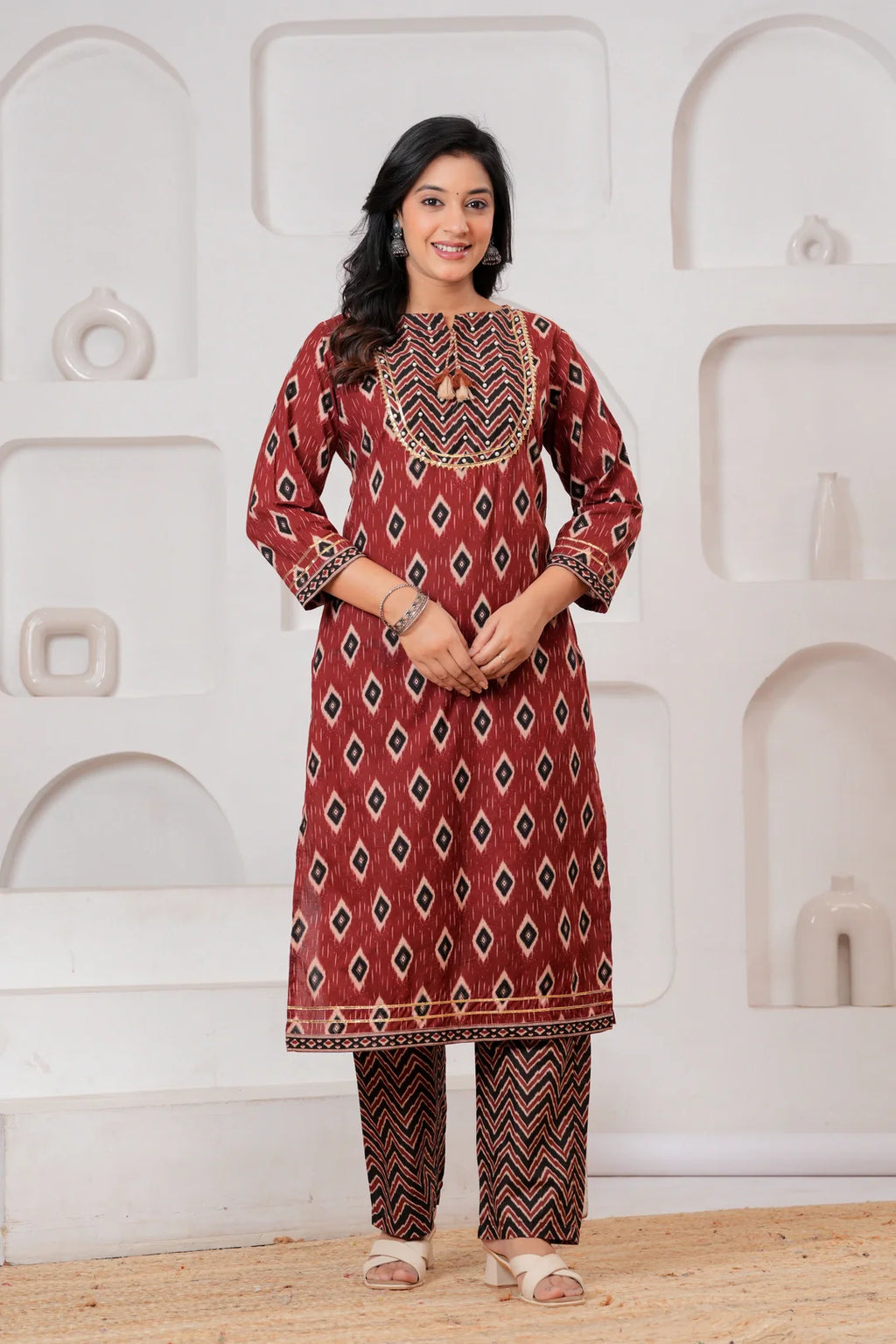 Maroon & Black Ikat Print Ethnic Set