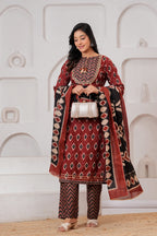 Maroon & Black Ikat Print Ethnic Set